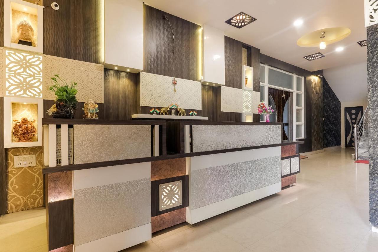 Oyo 49090 G K Jain Hotel Guna Exterior foto